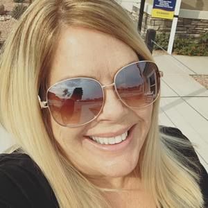 Meet your Posher, Carol OWENS